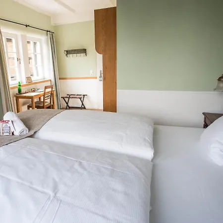 Altstadthotel Treysa Отель Швальмштадт