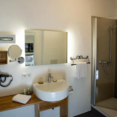 Altstadthotel Treysa 3* 슈발름슈타트